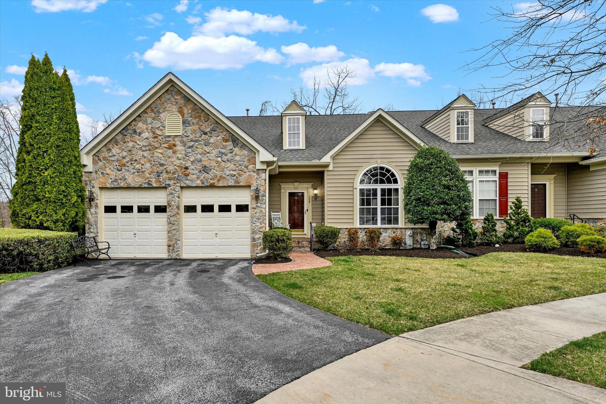 306 Lauren Hill Ct #306