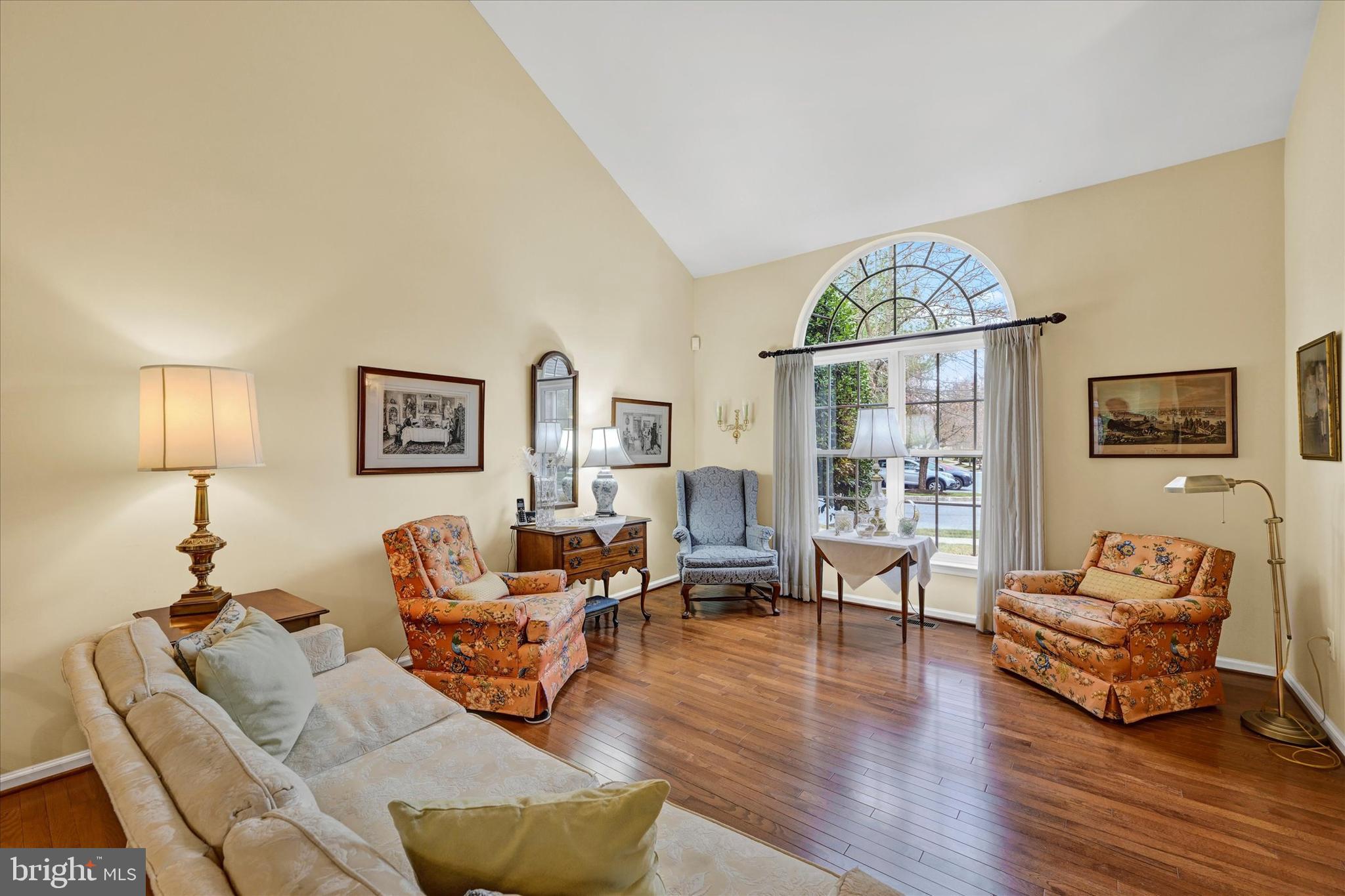 306 Lauren Hill Ct #306