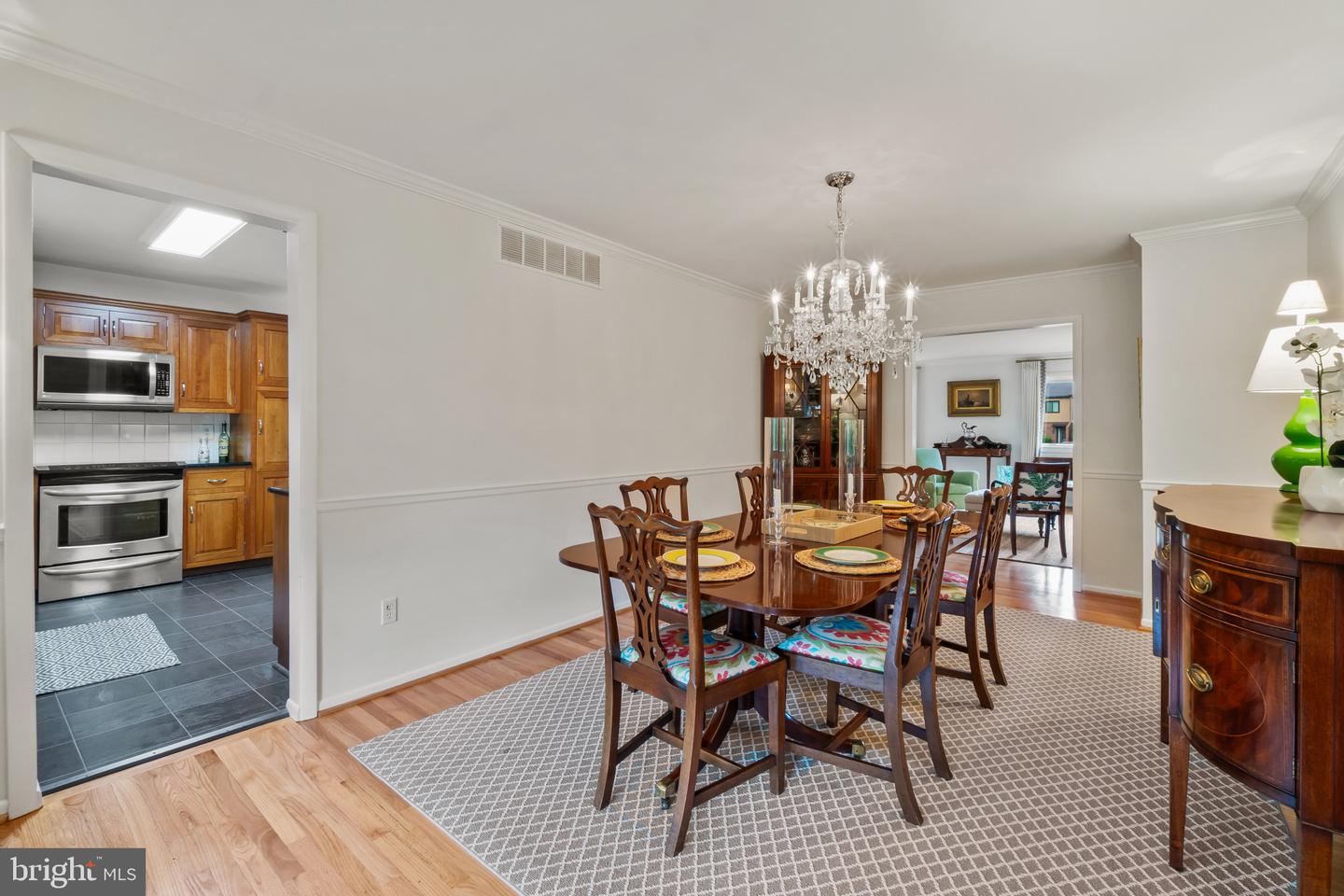 16 Lacosta Ct
