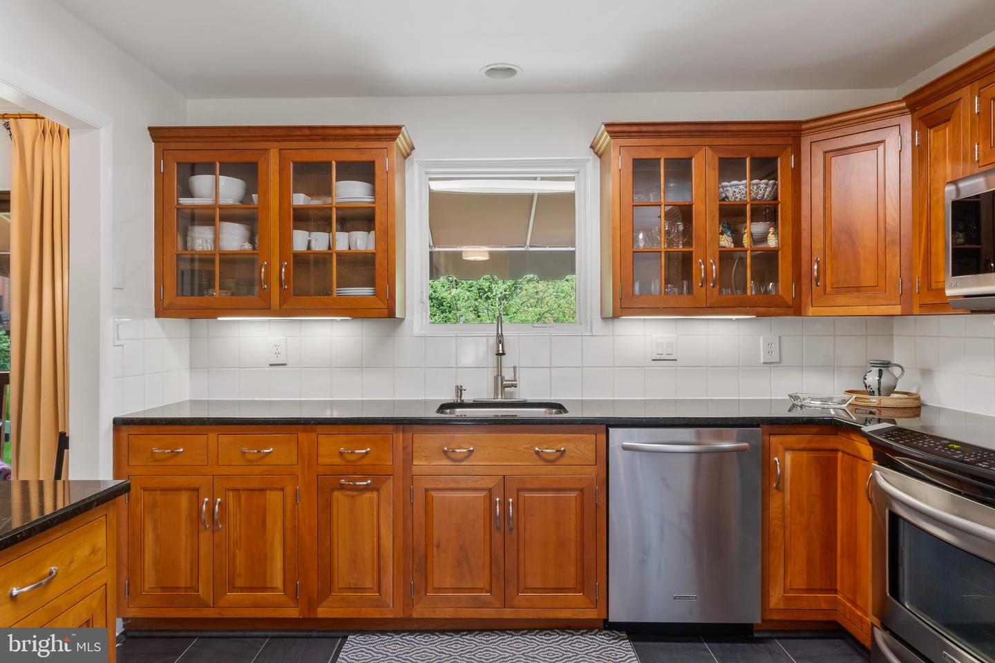 16 Lacosta Ct