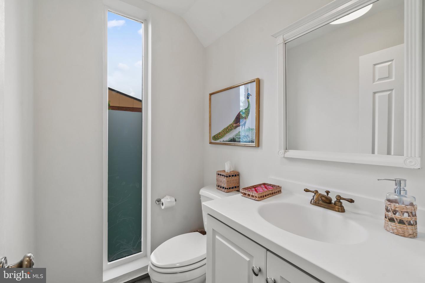 16 Lacosta Ct