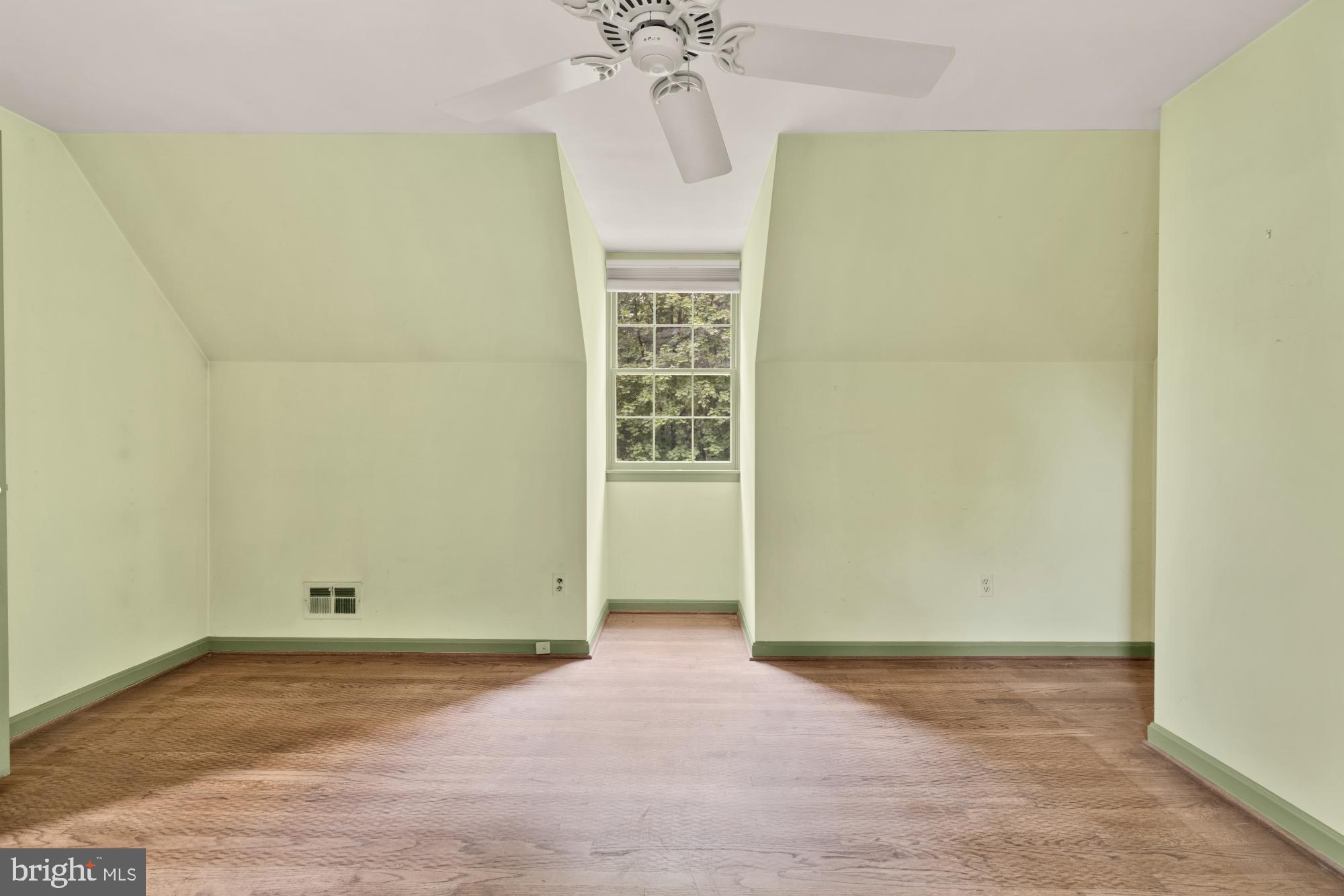 13001 Dulaney Valley Rd