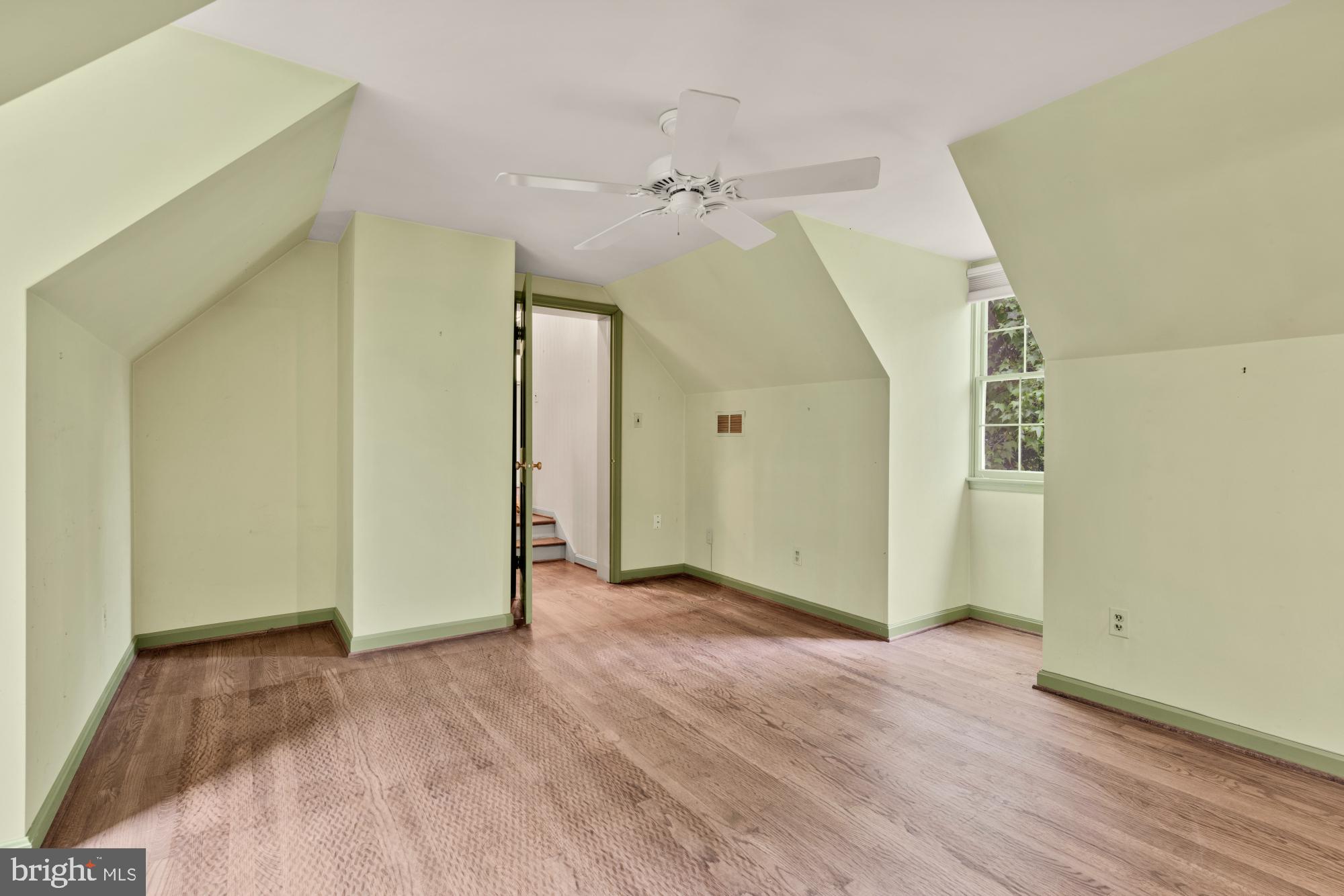 13001 Dulaney Valley Rd