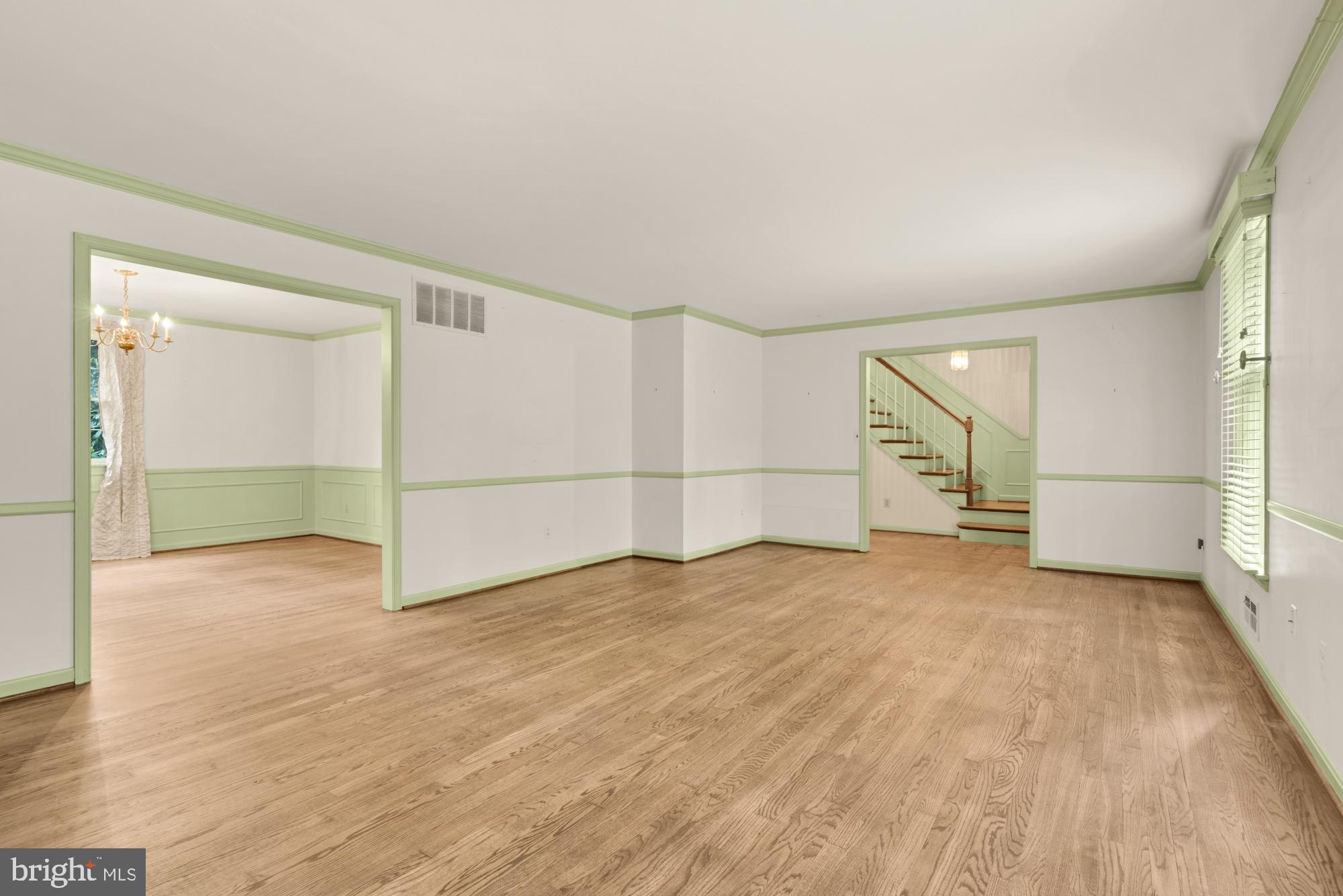 13001 Dulaney Valley Rd