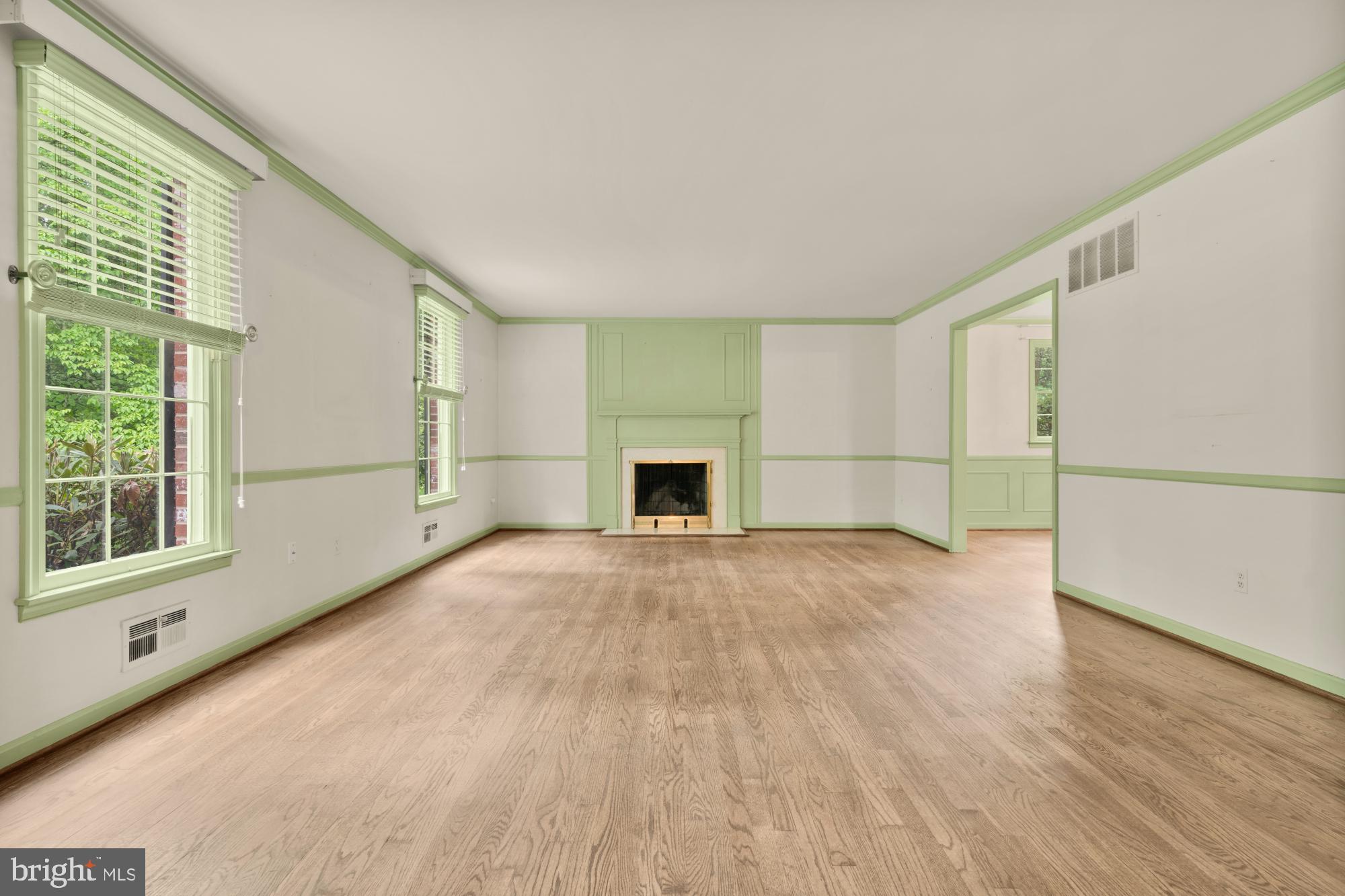 13001 Dulaney Valley Rd