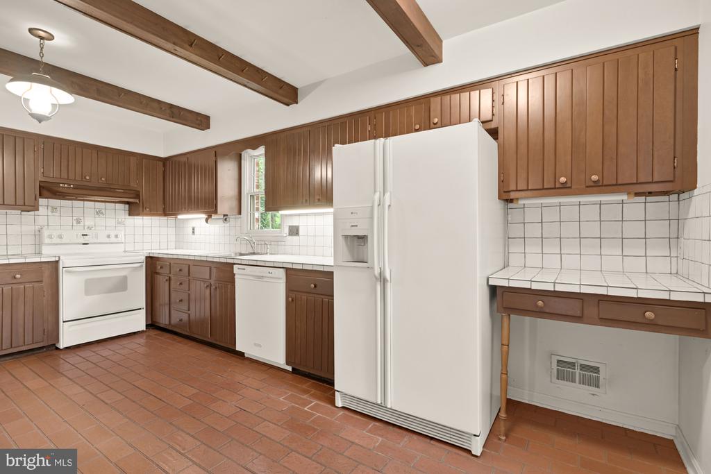 13001 Dulaney Valley Rd