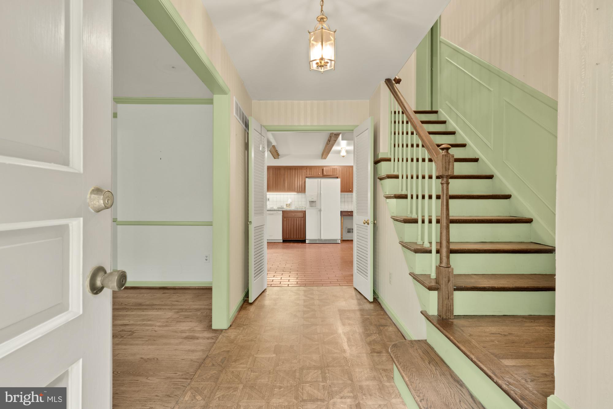 13001 Dulaney Valley Rd