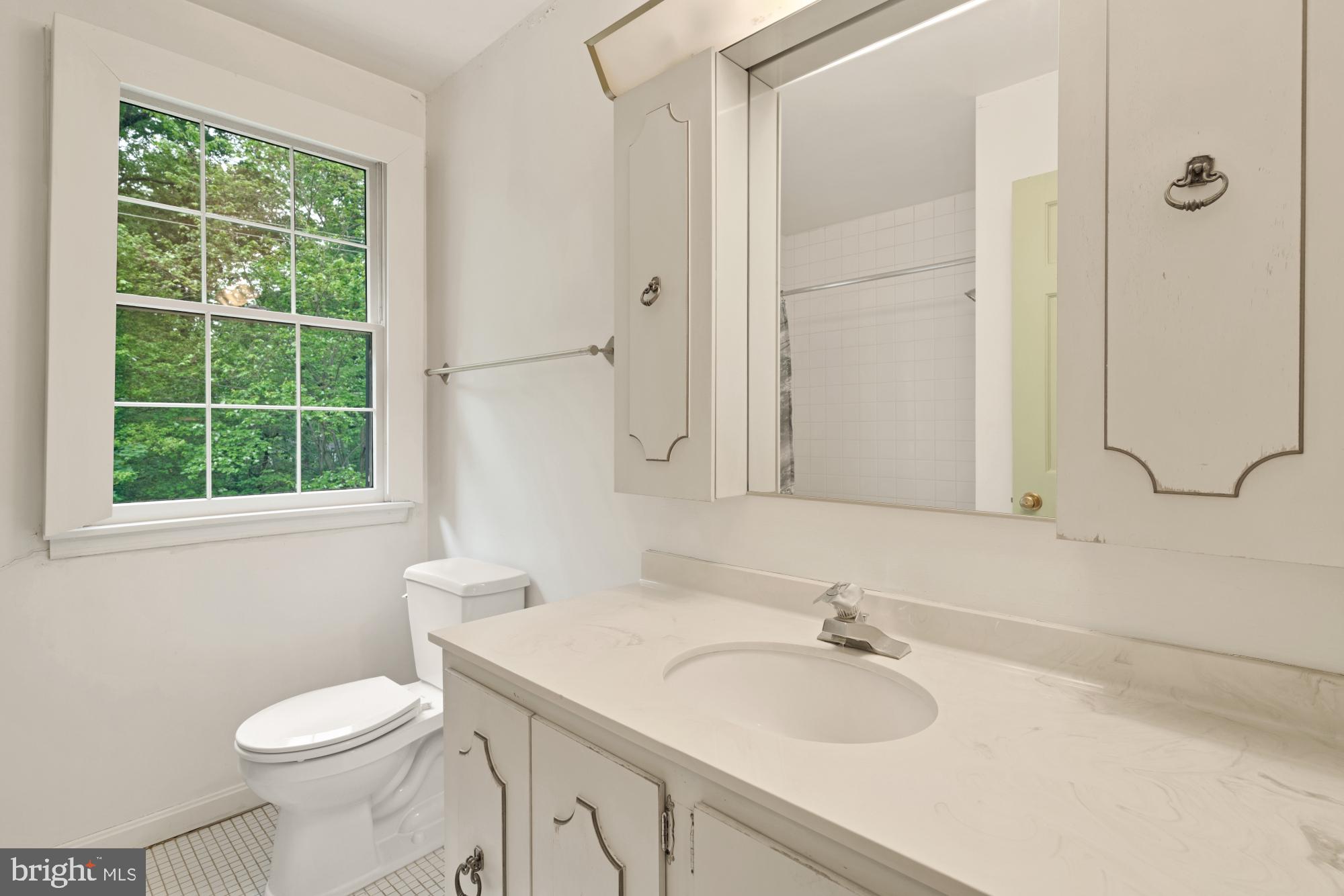 13001 Dulaney Valley Rd