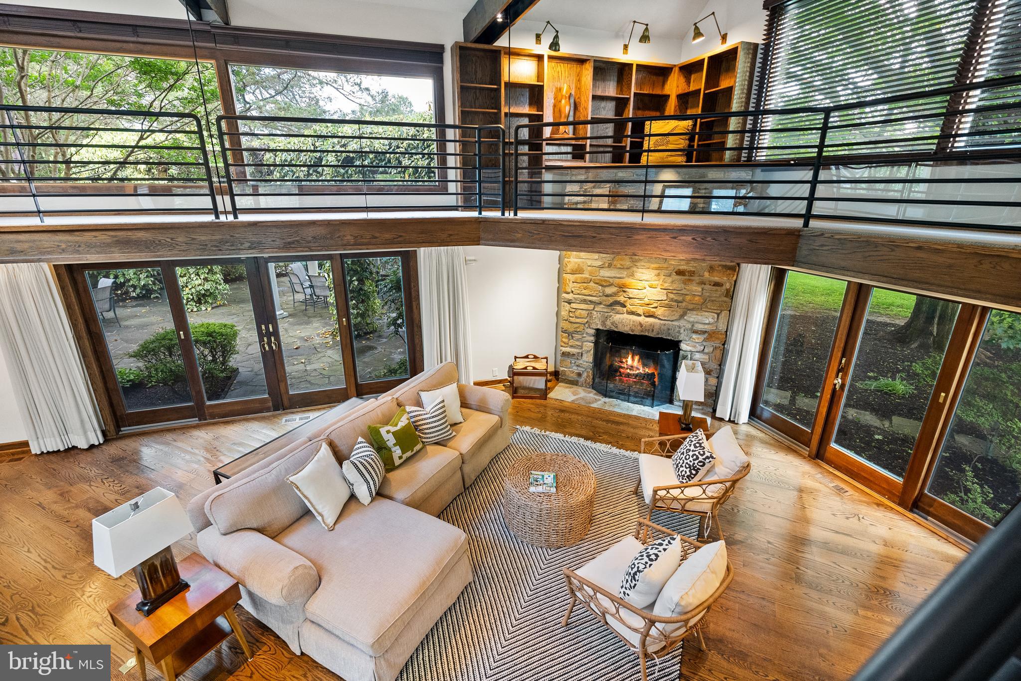 4006 Stewart Rd