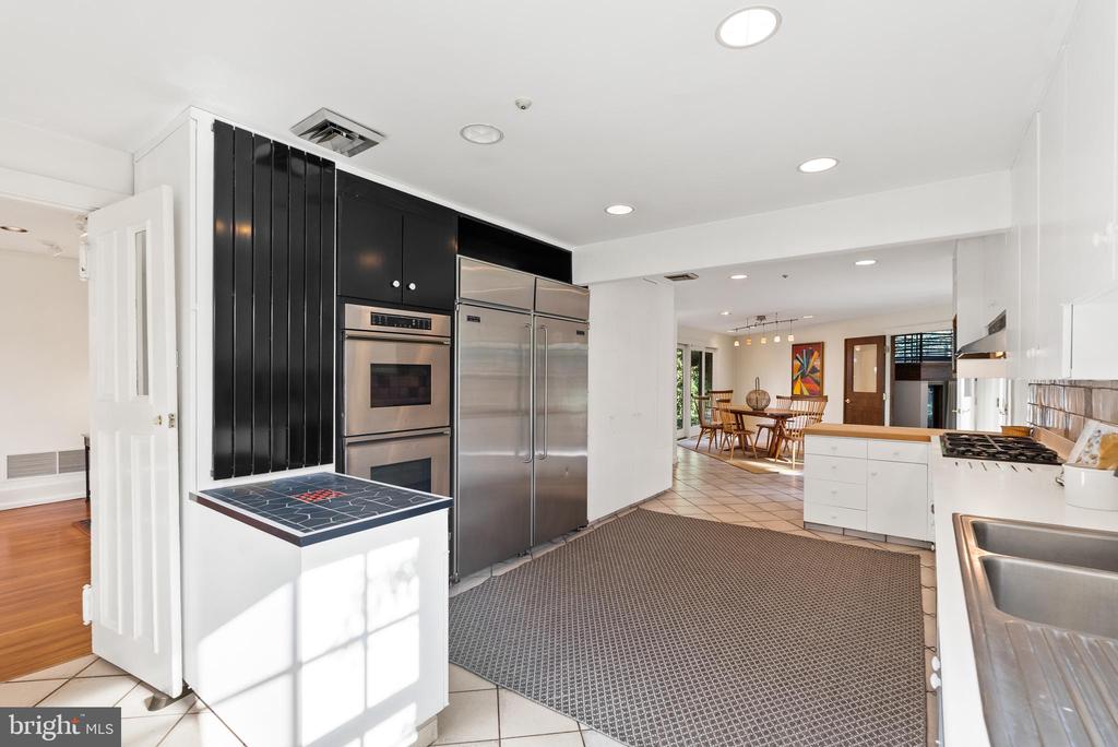 4006 Stewart Rd
