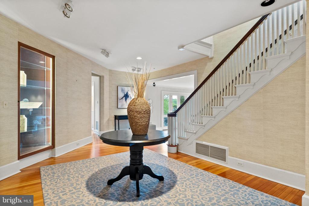 4006 Stewart Rd