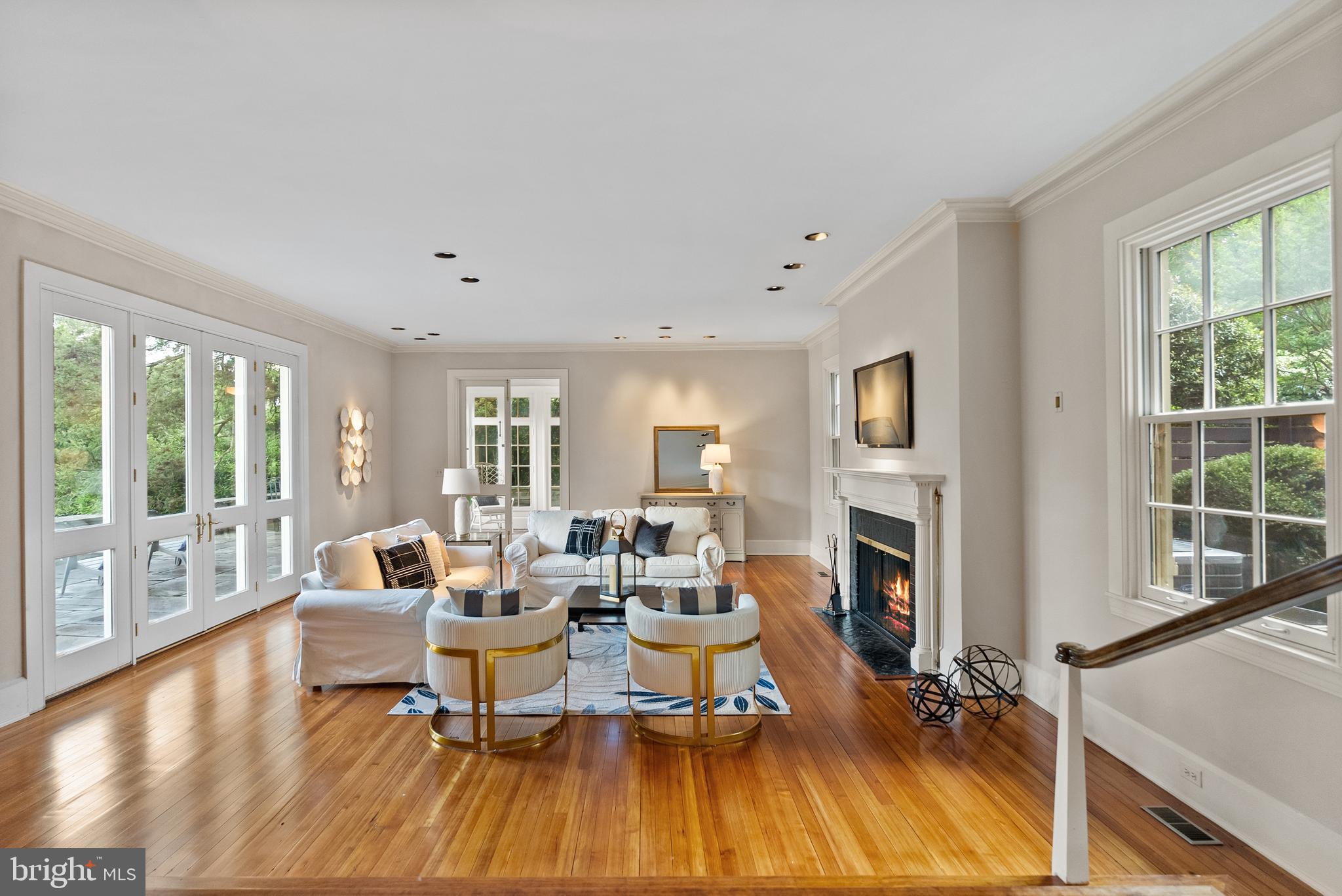 4006 Stewart Rd