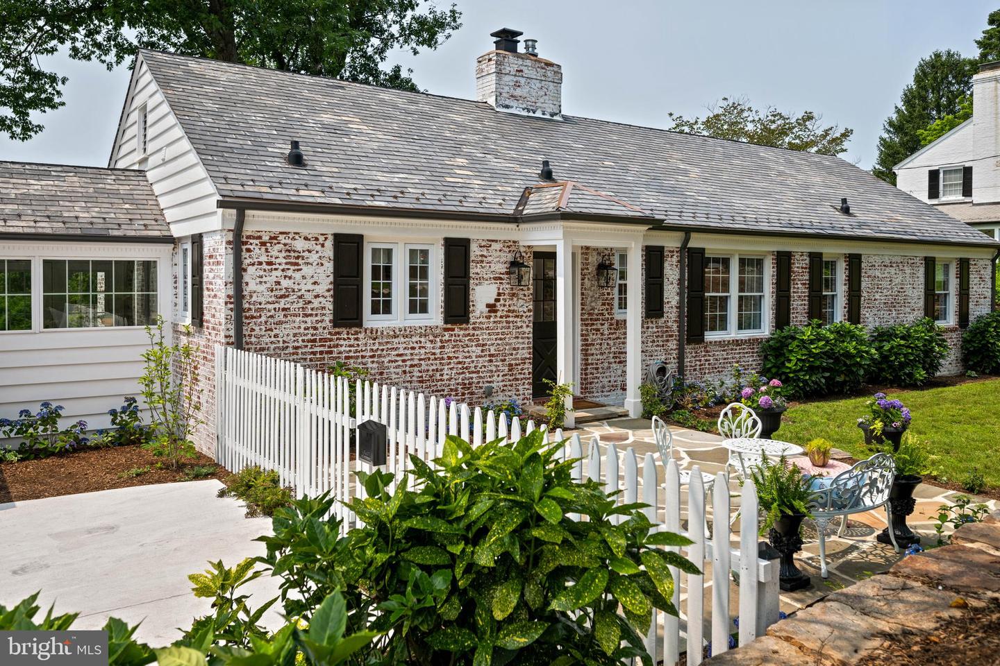 612 Coventry Rd