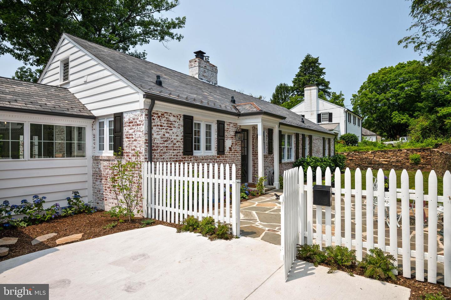 612 Coventry Rd