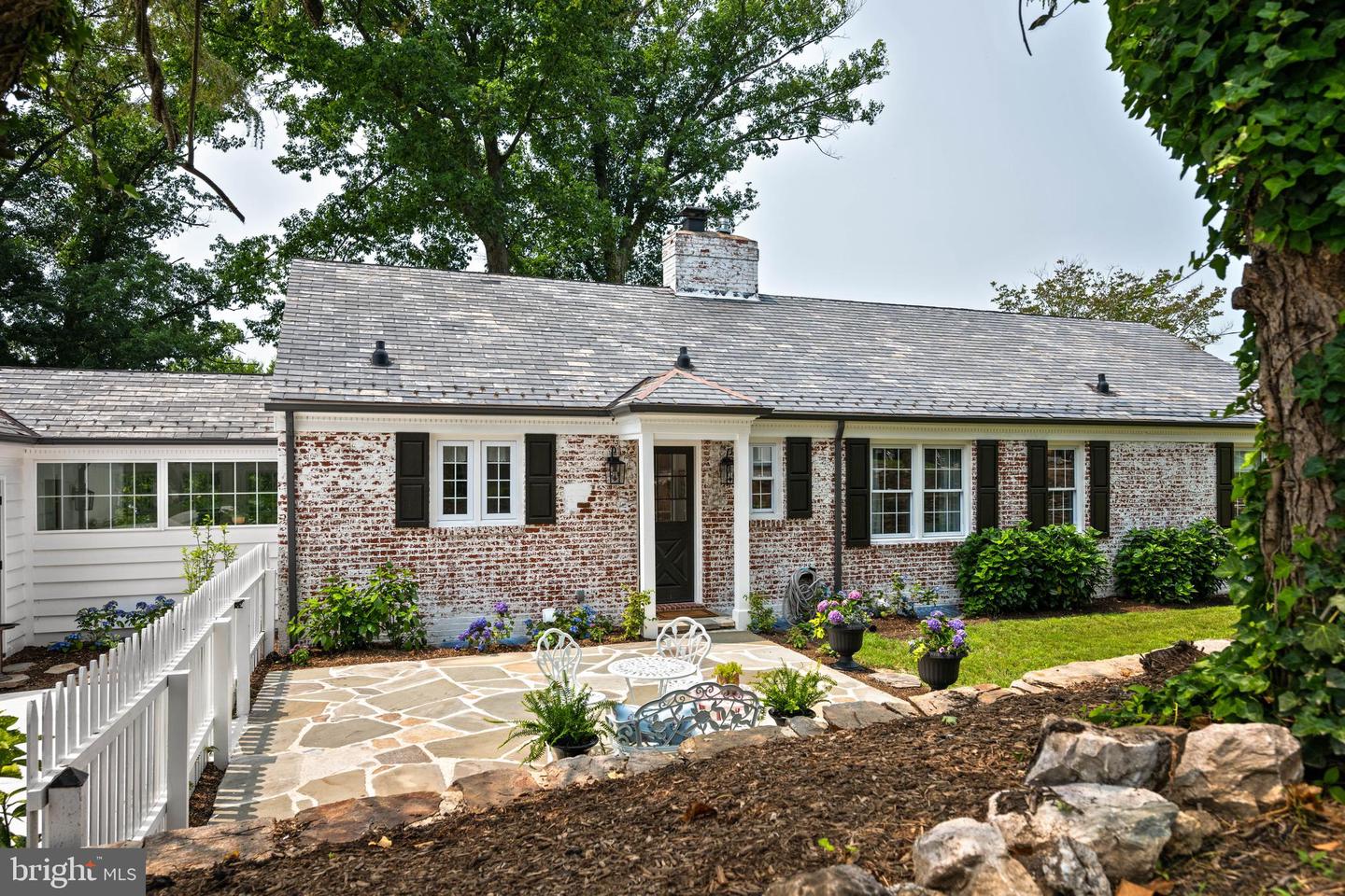 612 Coventry Rd
