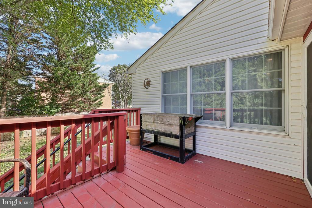 2401 CHETWOOD CIRCLE