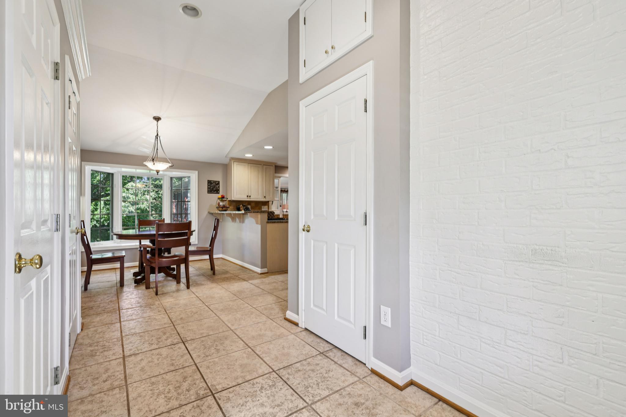 2401 CHETWOOD CIRCLE