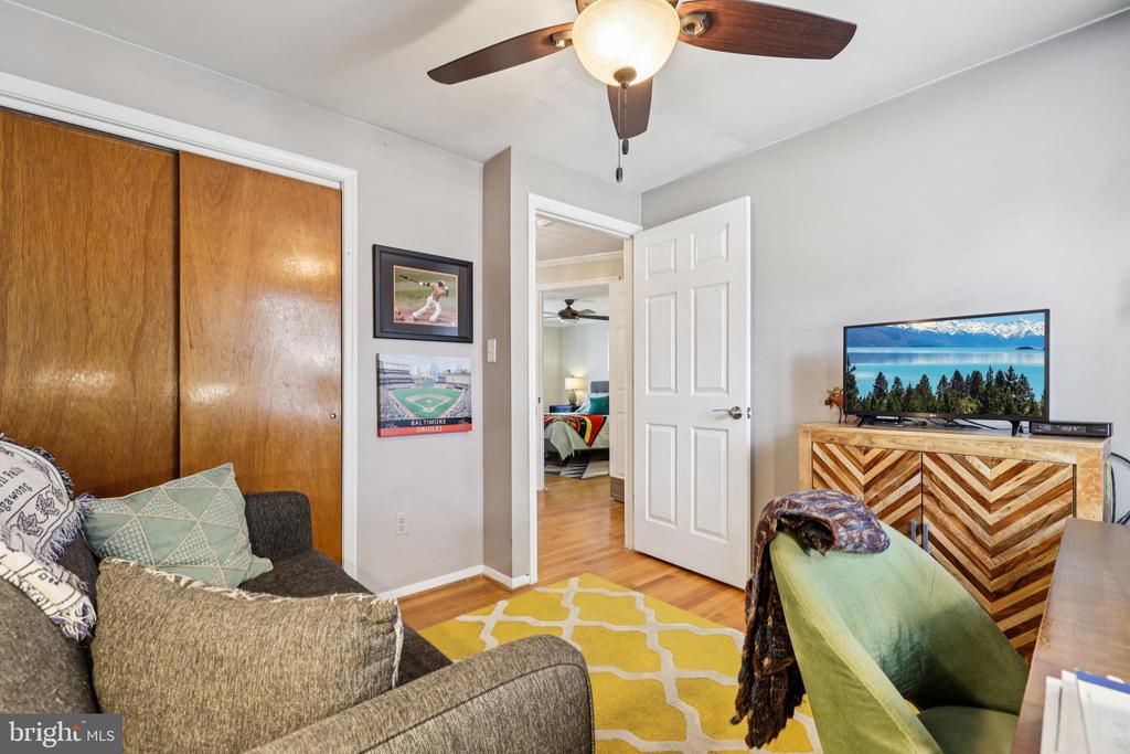 2401 CHETWOOD CIRCLE