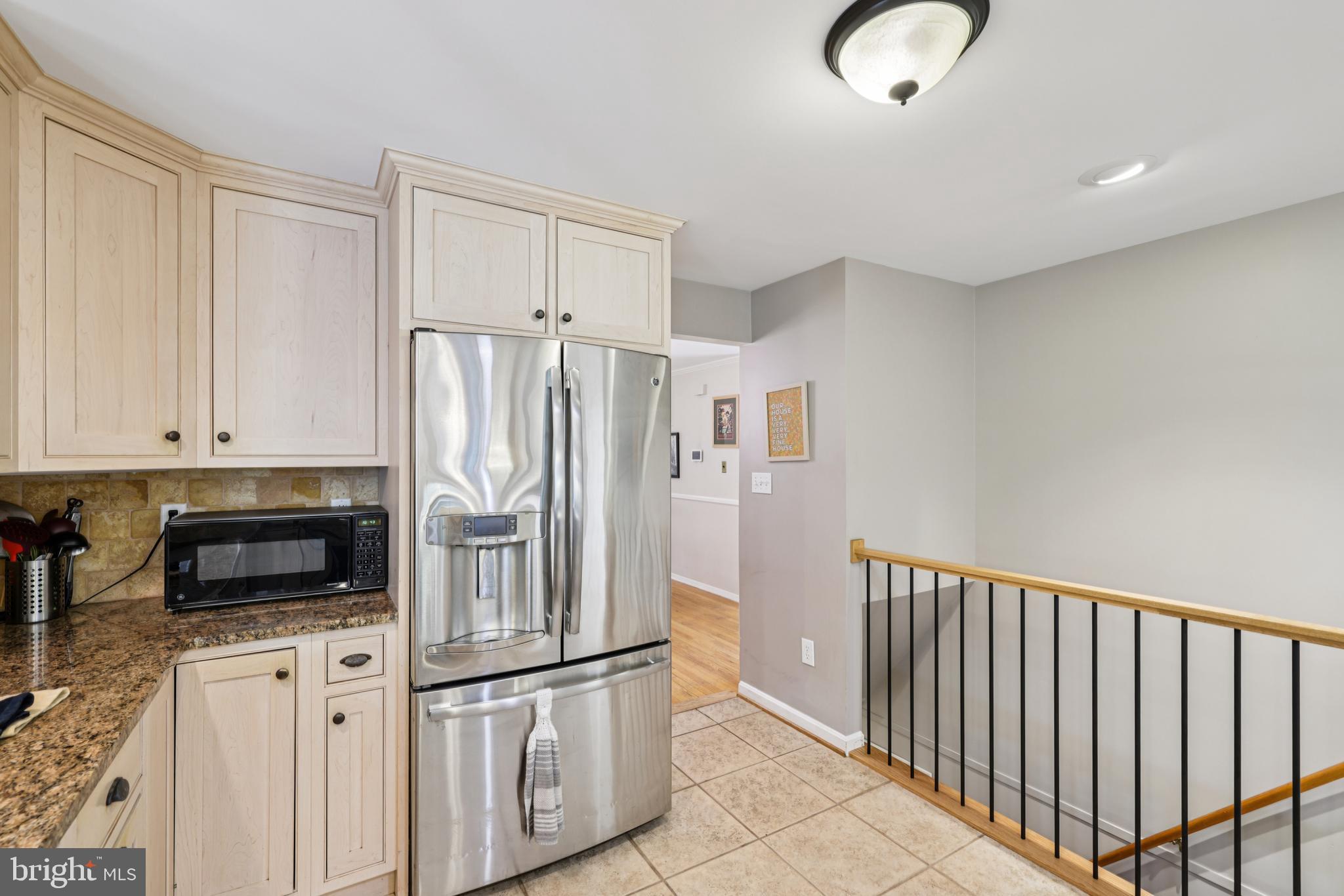 2401 CHETWOOD CIRCLE