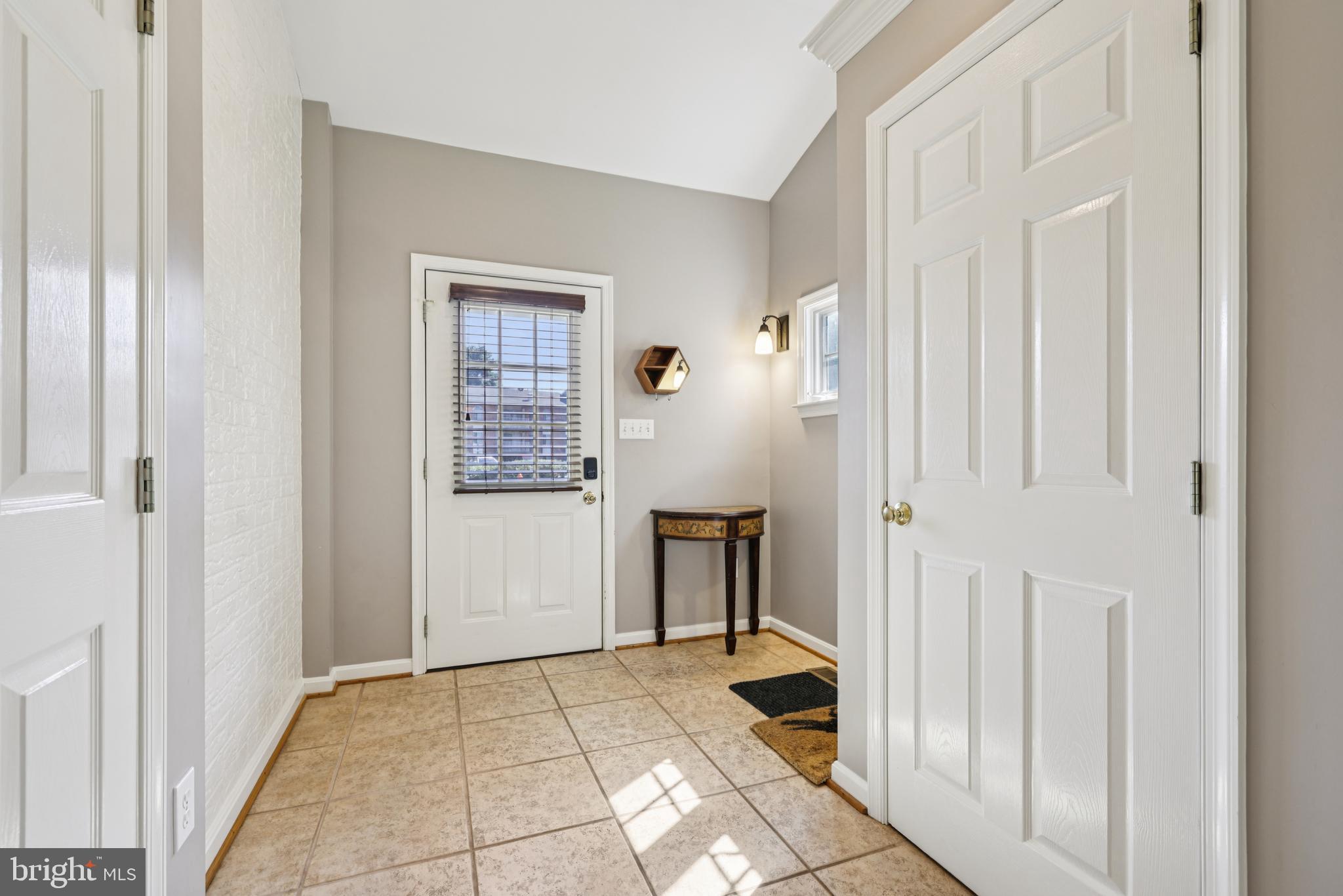 2401 CHETWOOD CIRCLE