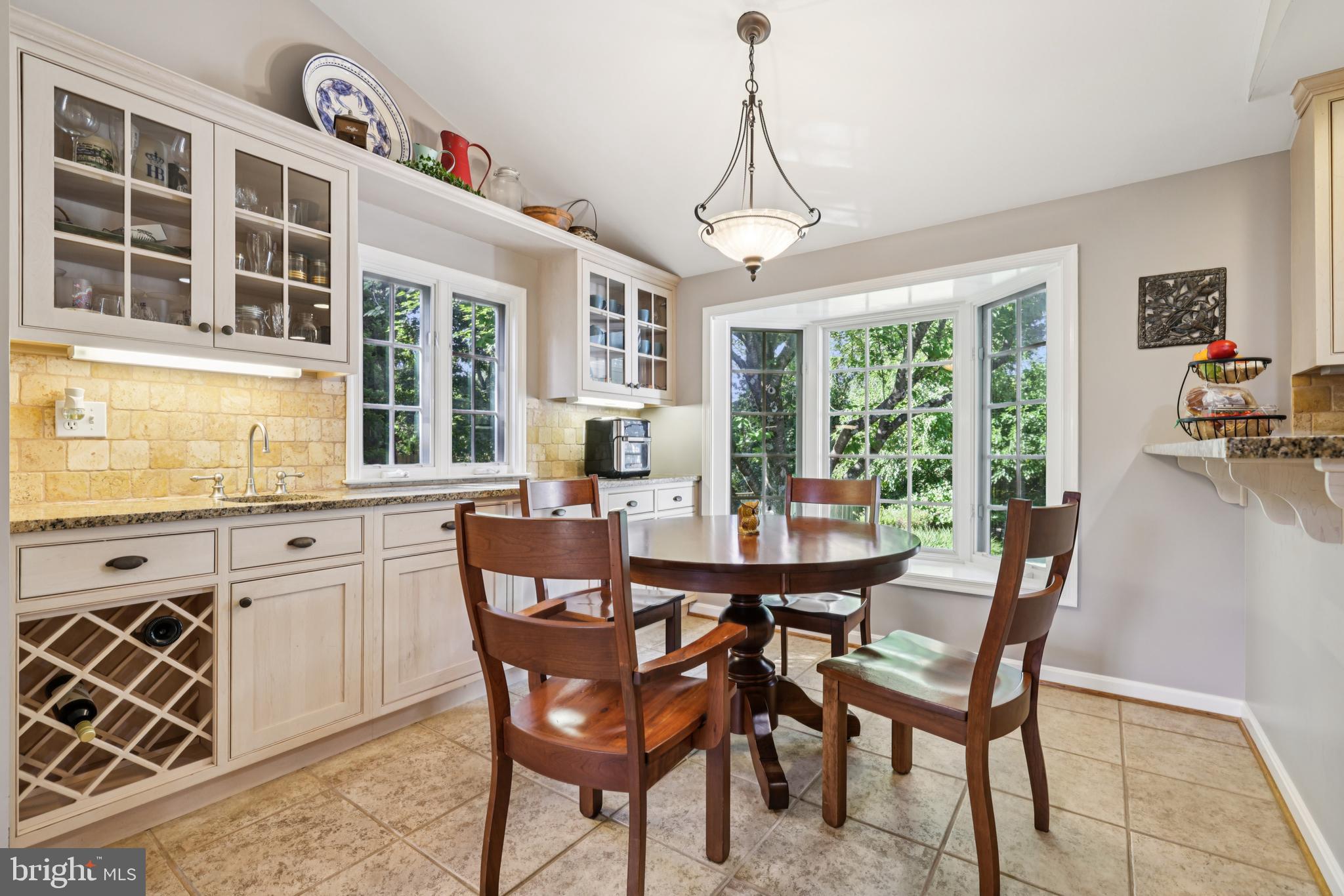 2401 CHETWOOD CIRCLE