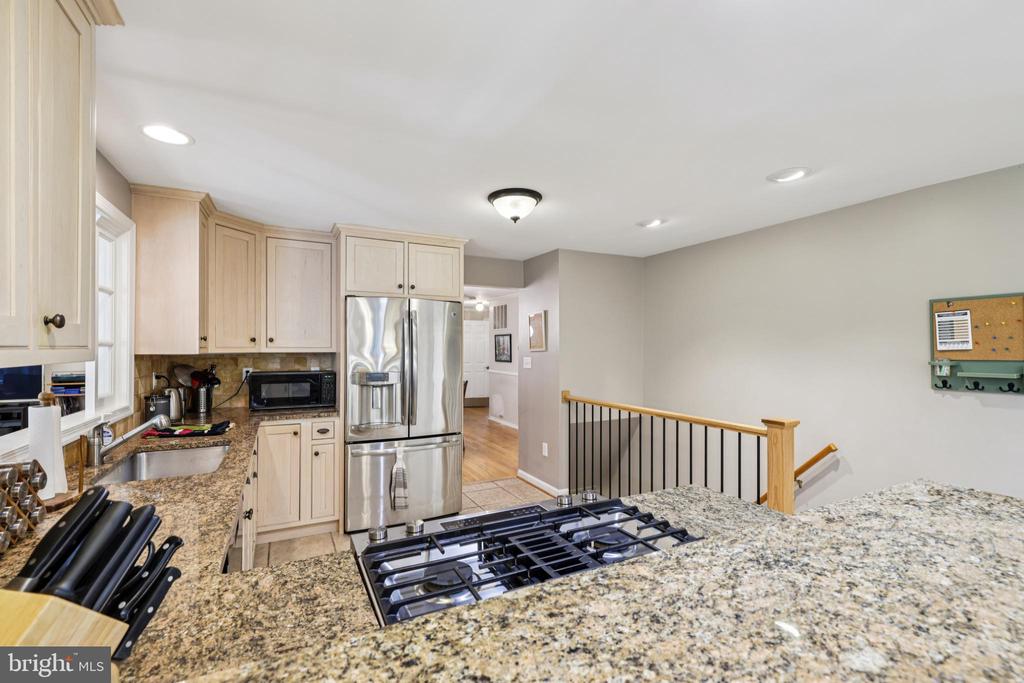 2401 CHETWOOD CIRCLE