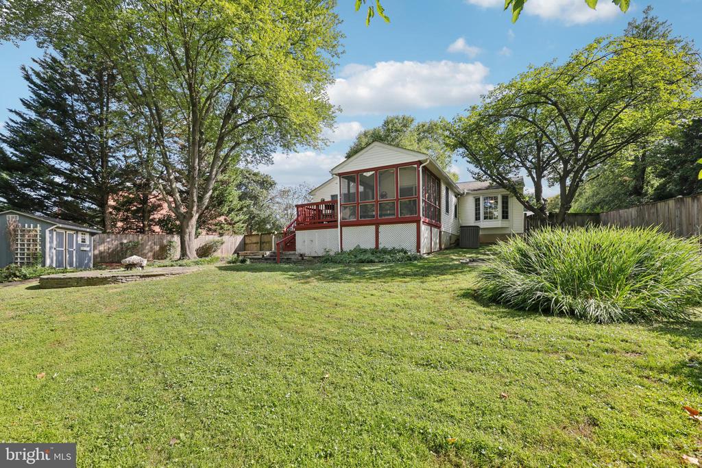 2401 CHETWOOD CIRCLE