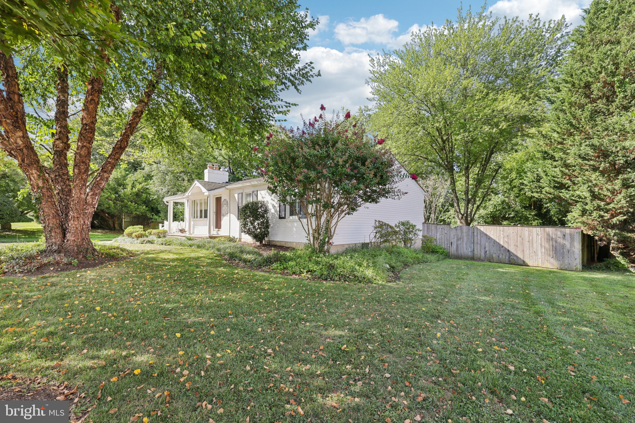 2401 CHETWOOD CIRCLE