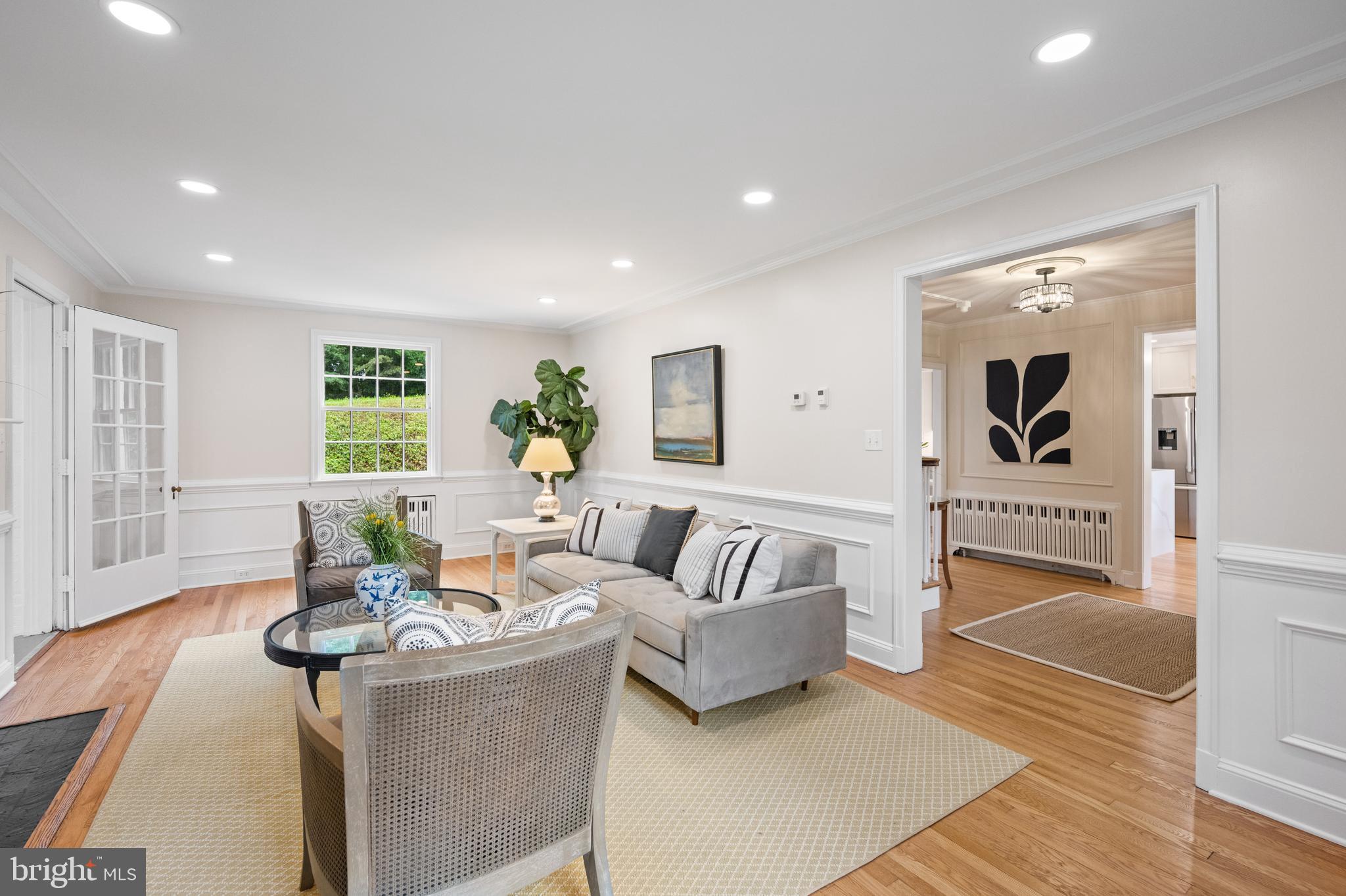 7819 Overbrook
