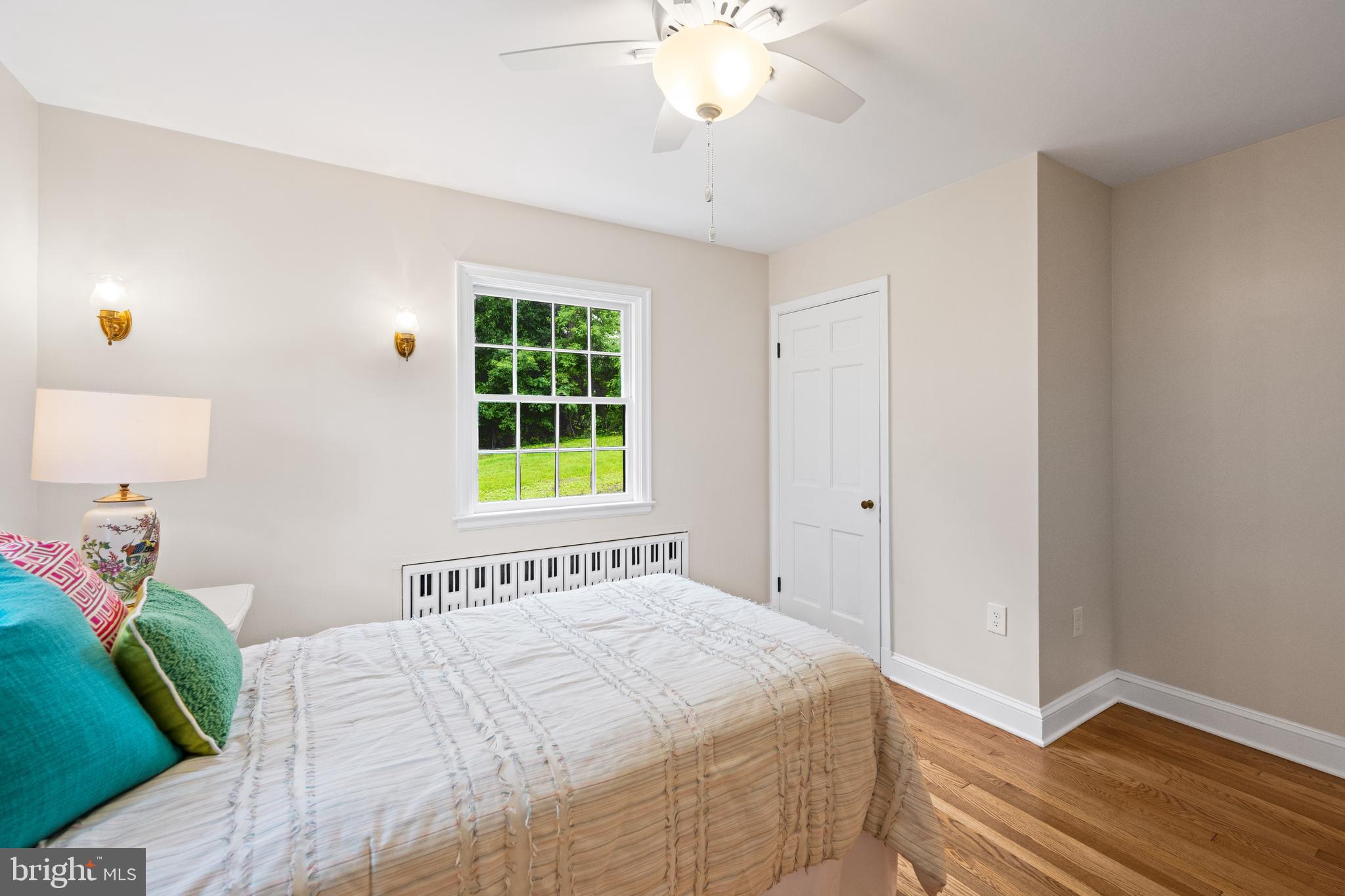 7819 Overbrook