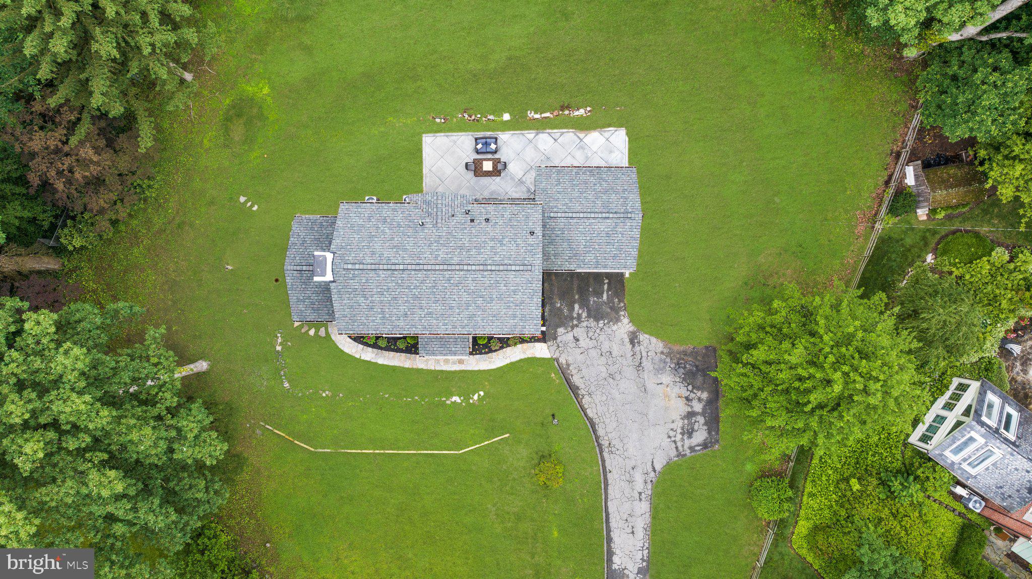 7819 Overbrook