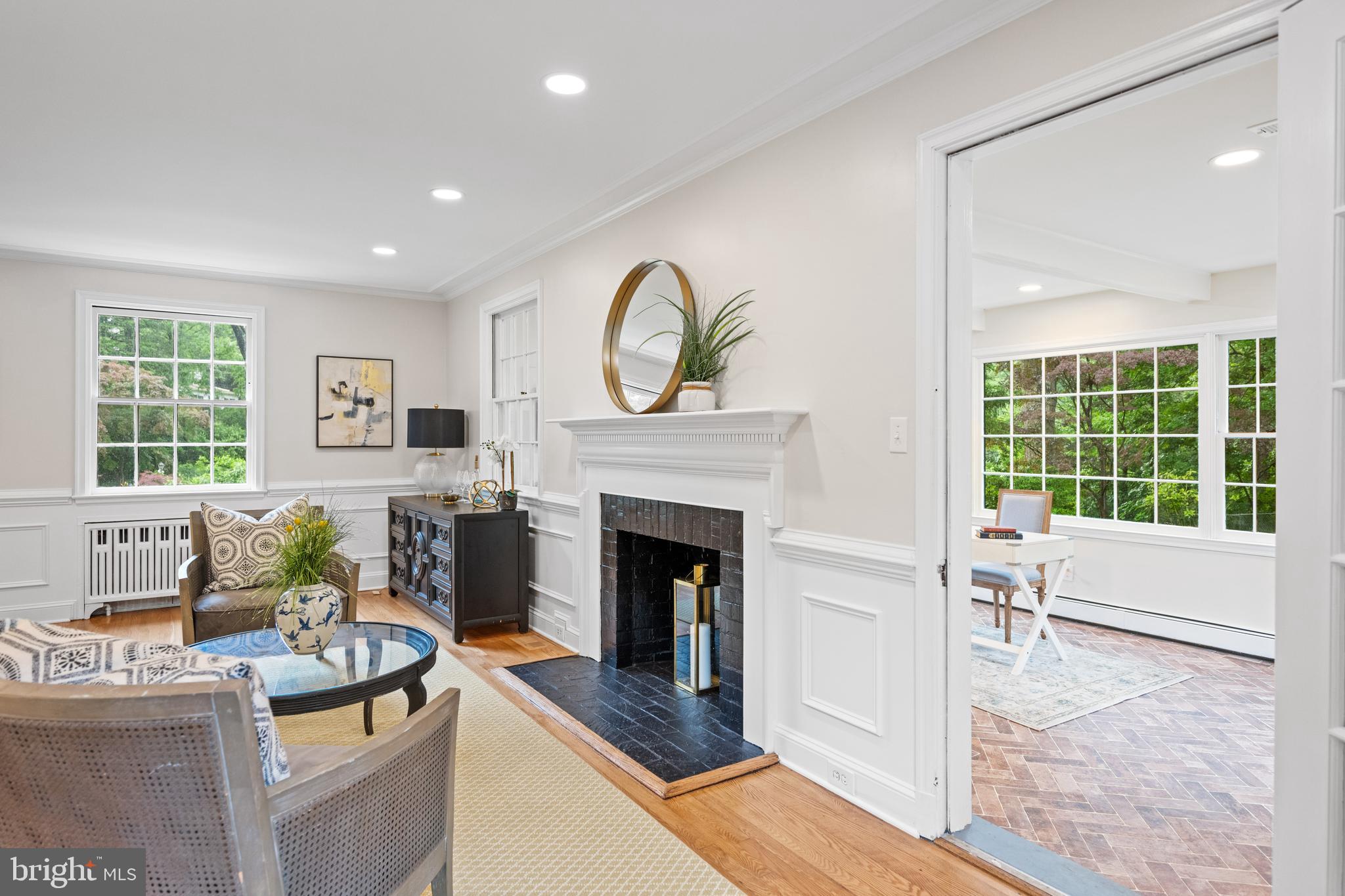 7819 Overbrook
