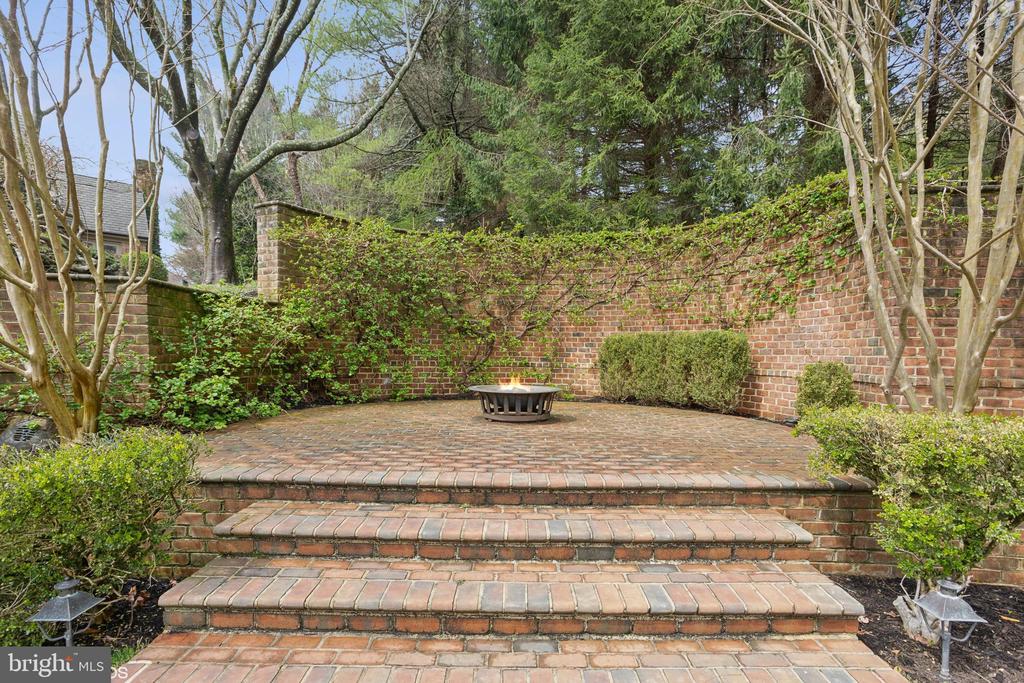 1308 MUSGROVE ROAD