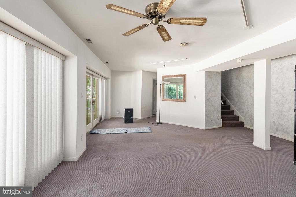 824 UPPER GLENCOE ROAD