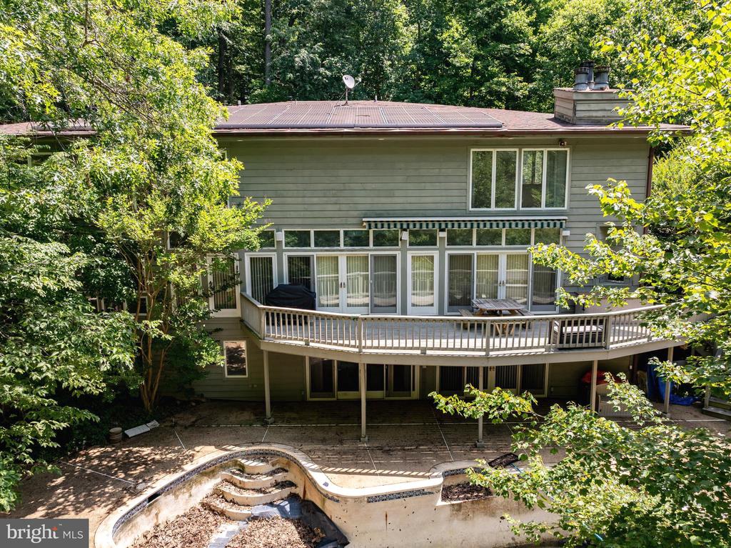 824 UPPER GLENCOE ROAD