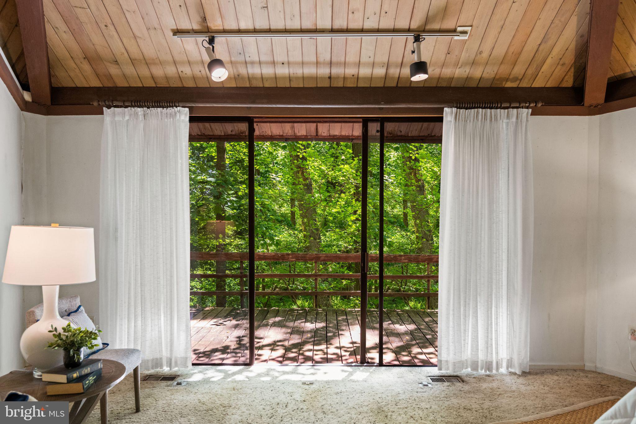 2707 CAVES ROAD