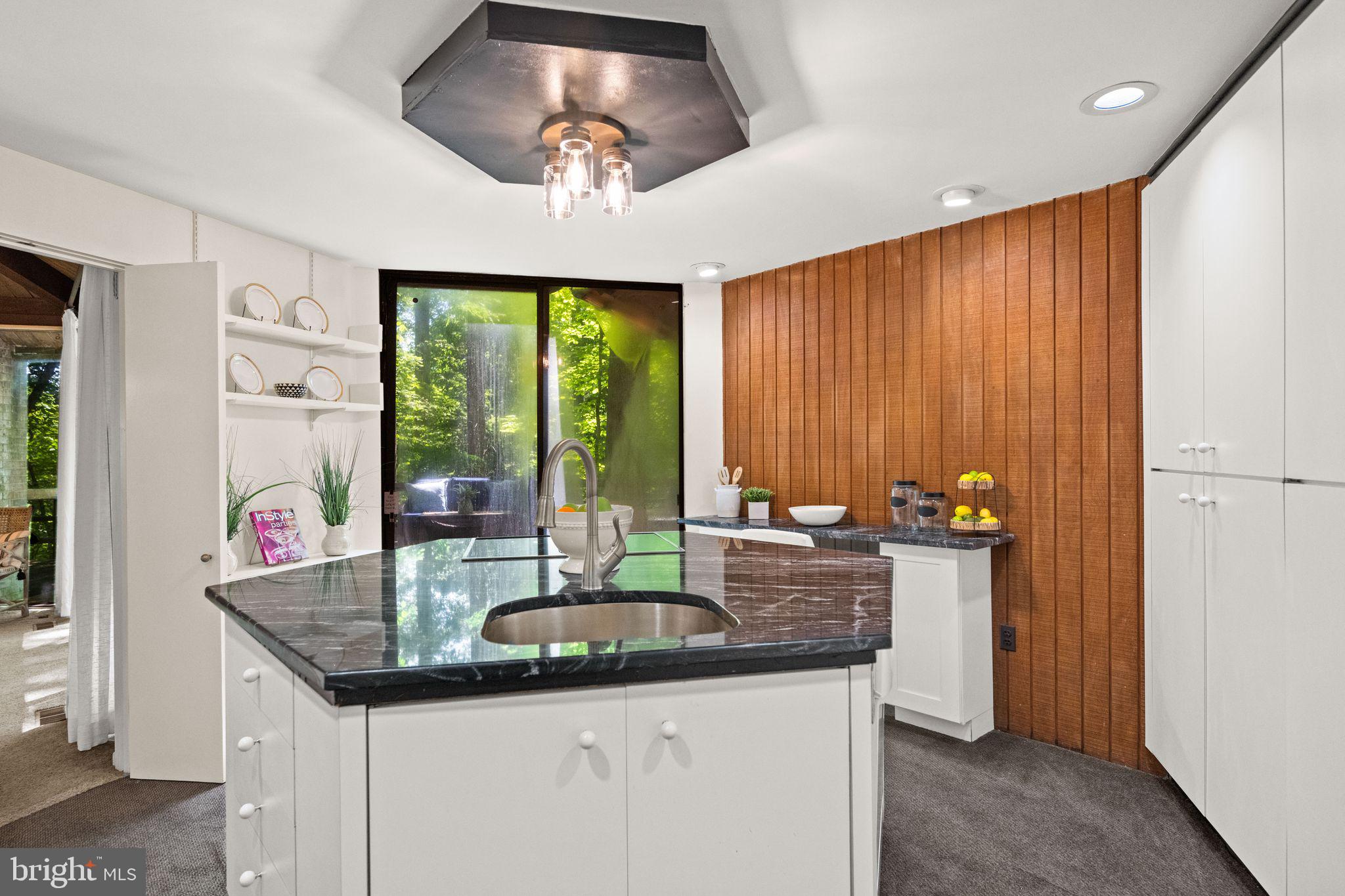 2707 CAVES ROAD