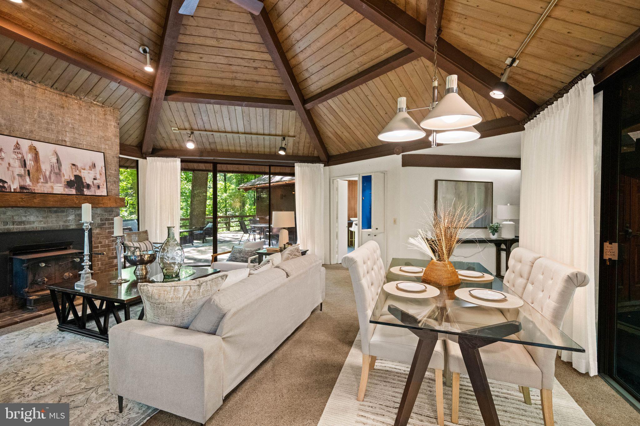 2707 CAVES ROAD