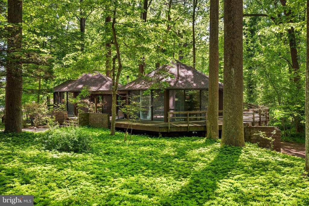 2707 CAVES ROAD