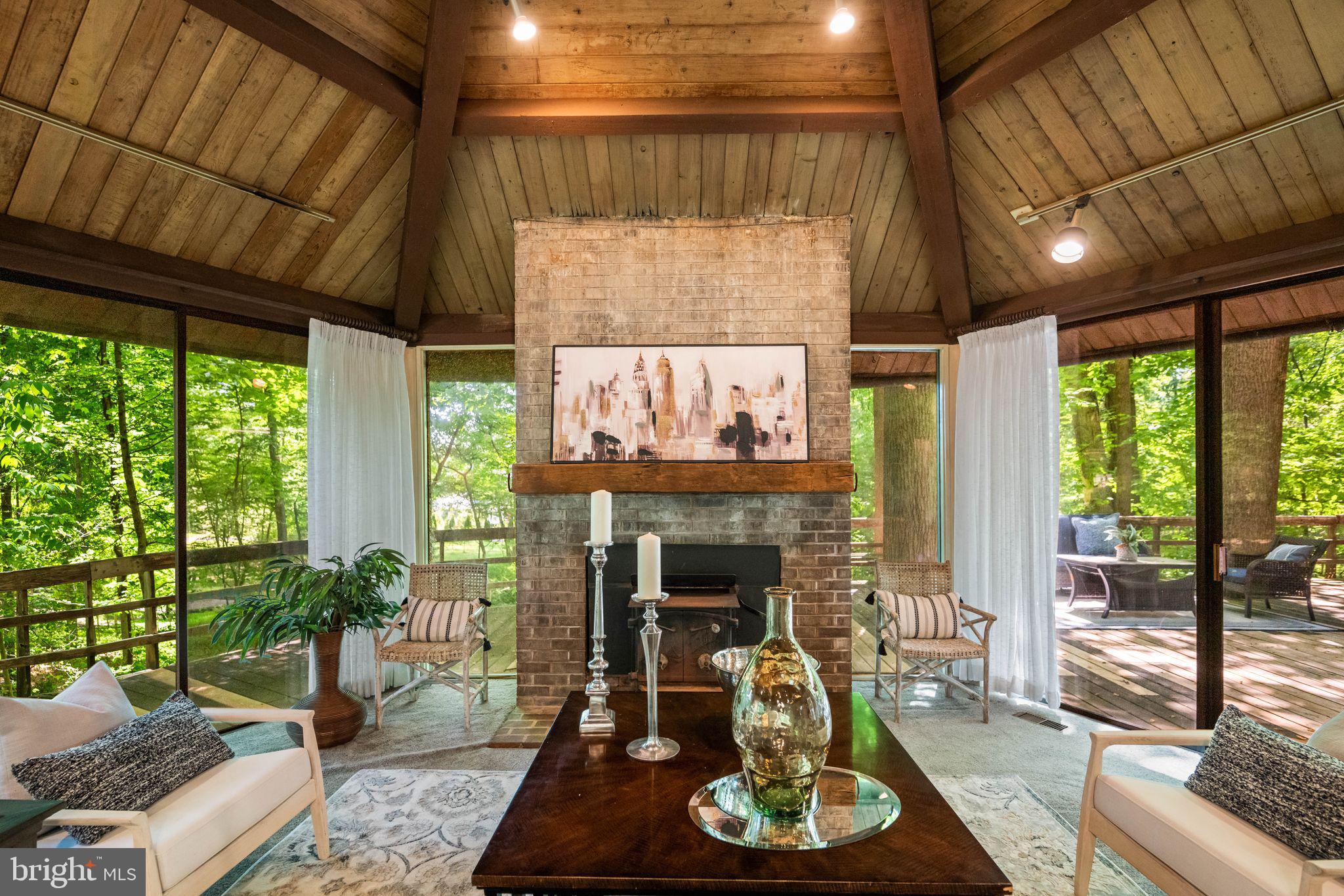 2707 CAVES ROAD
