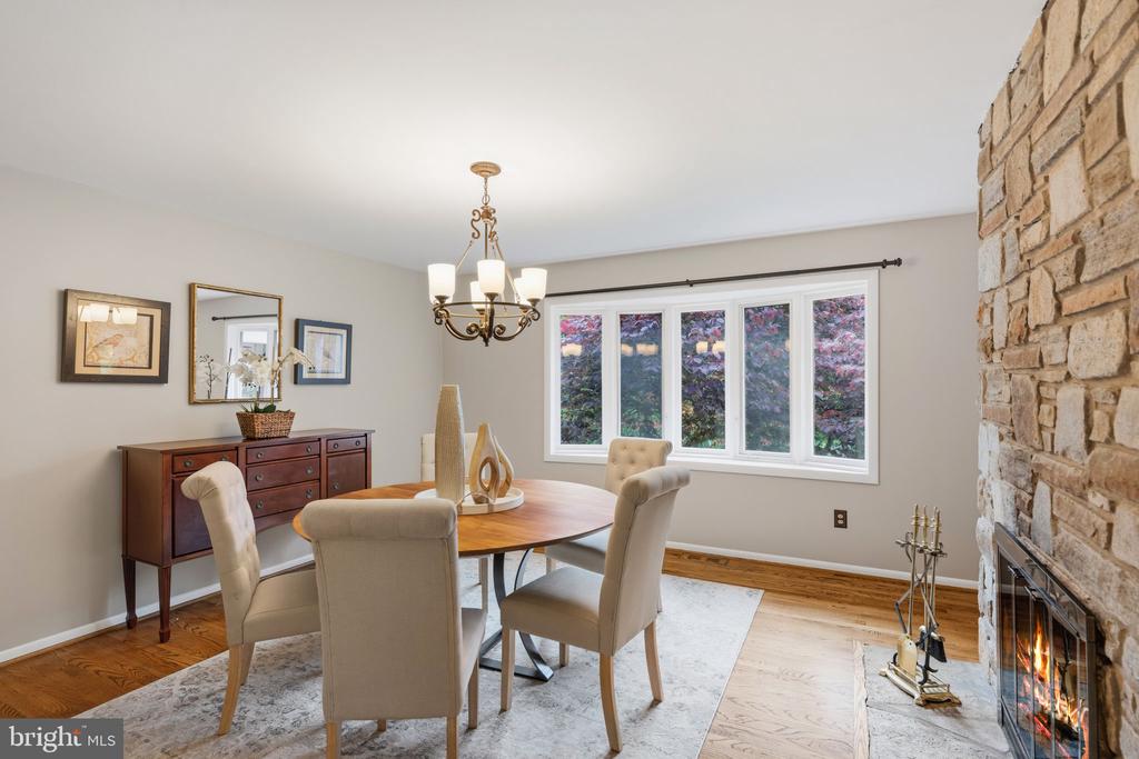 18 MANOR BROOK ROAD
