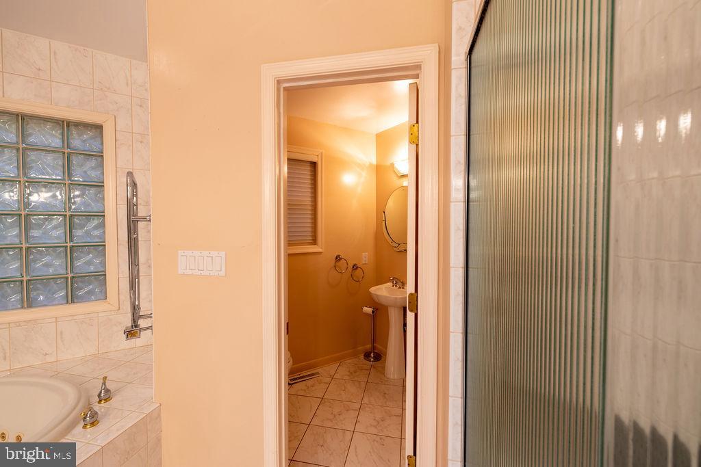 13 BRIDLEWOOD COURT