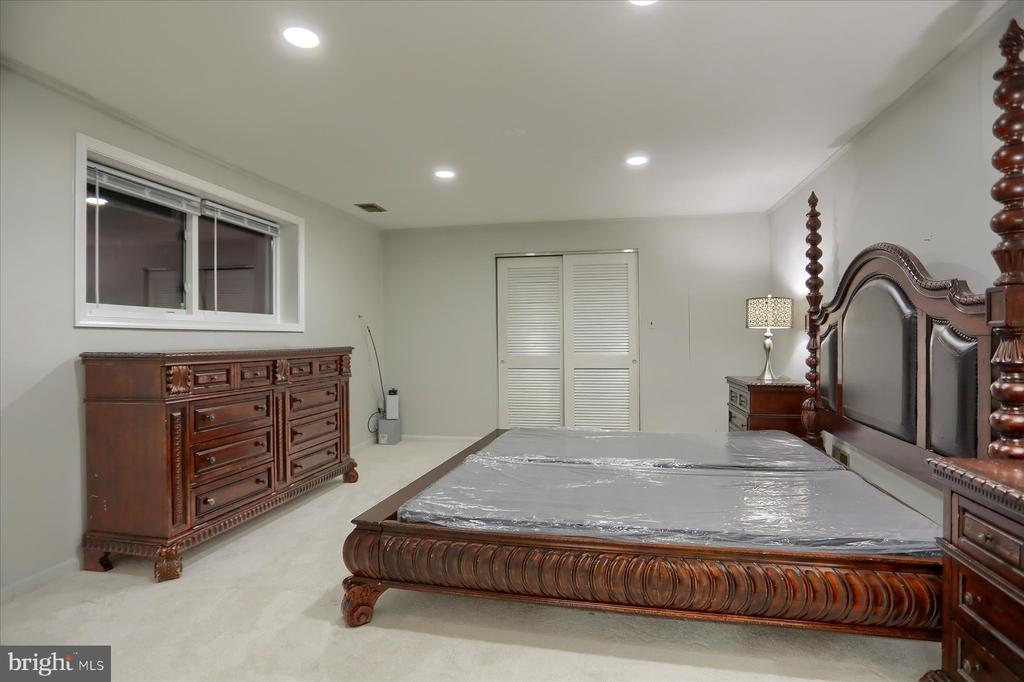 10902 Baronet Rd, -3004, United States