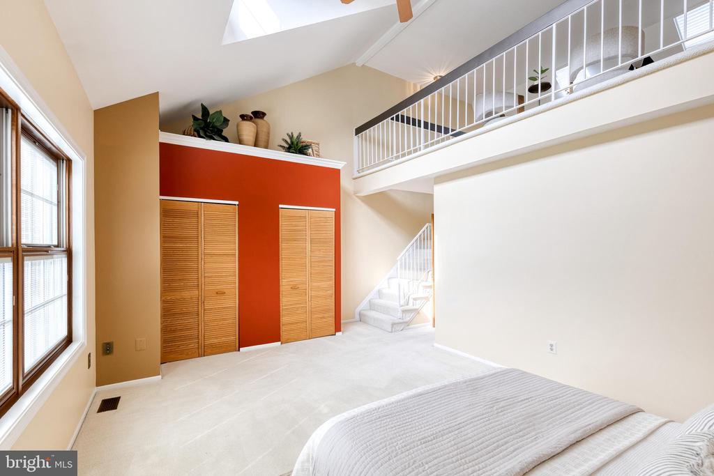 65 VALLEY RIDGE LOOP