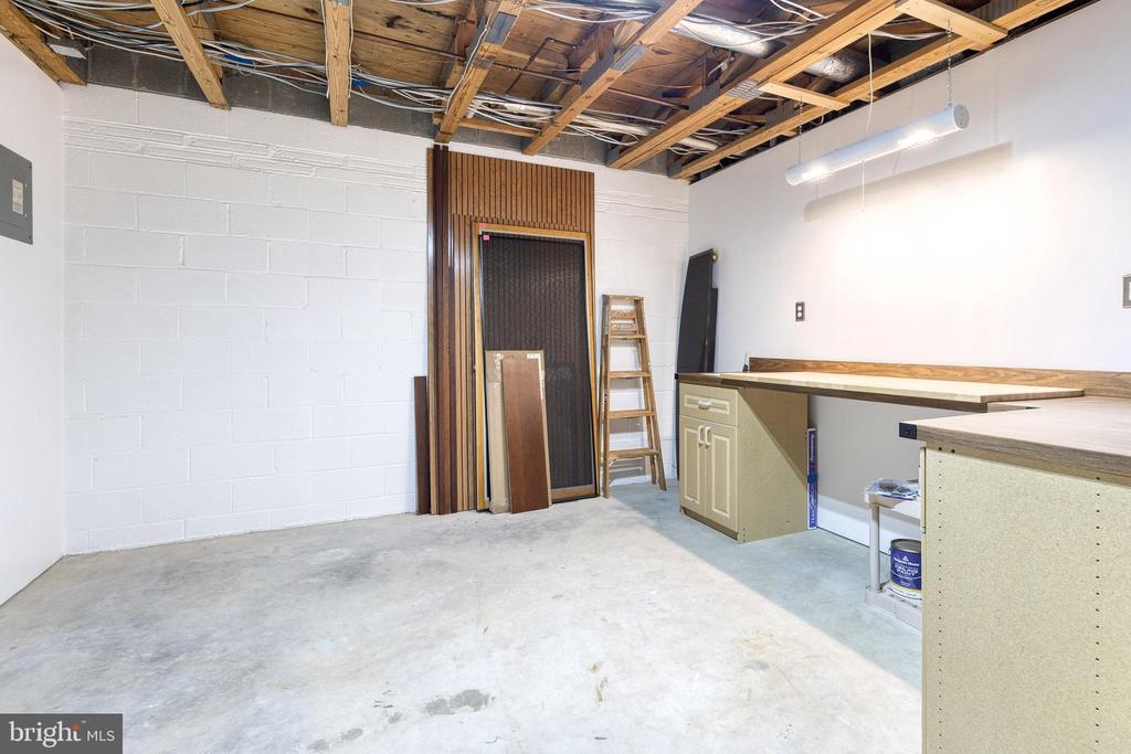 65 VALLEY RIDGE LOOP