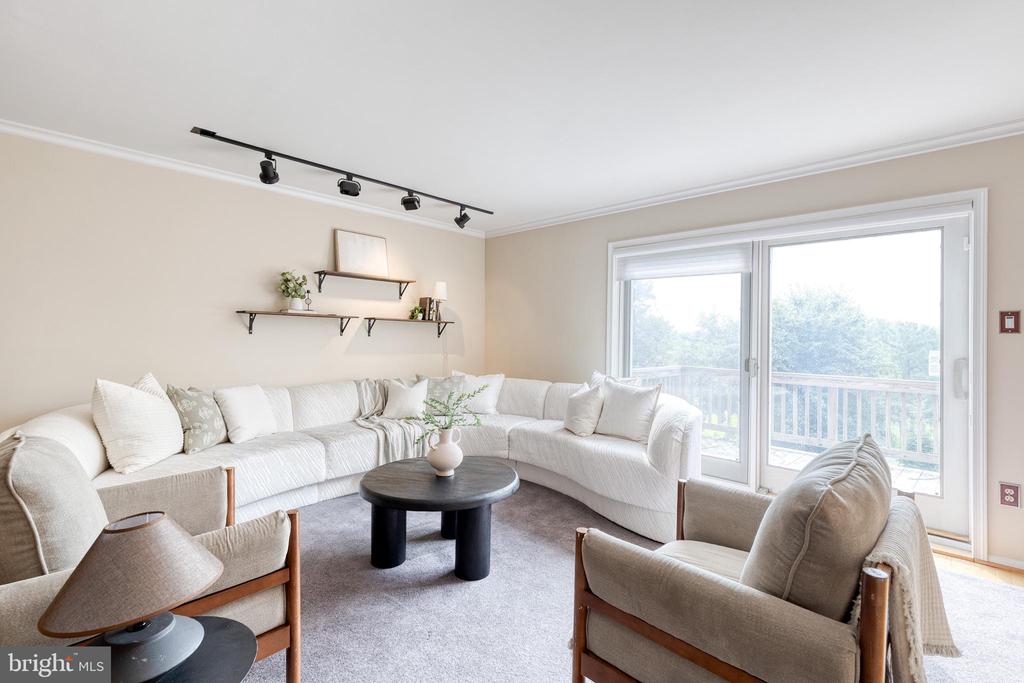 65 VALLEY RIDGE LOOP