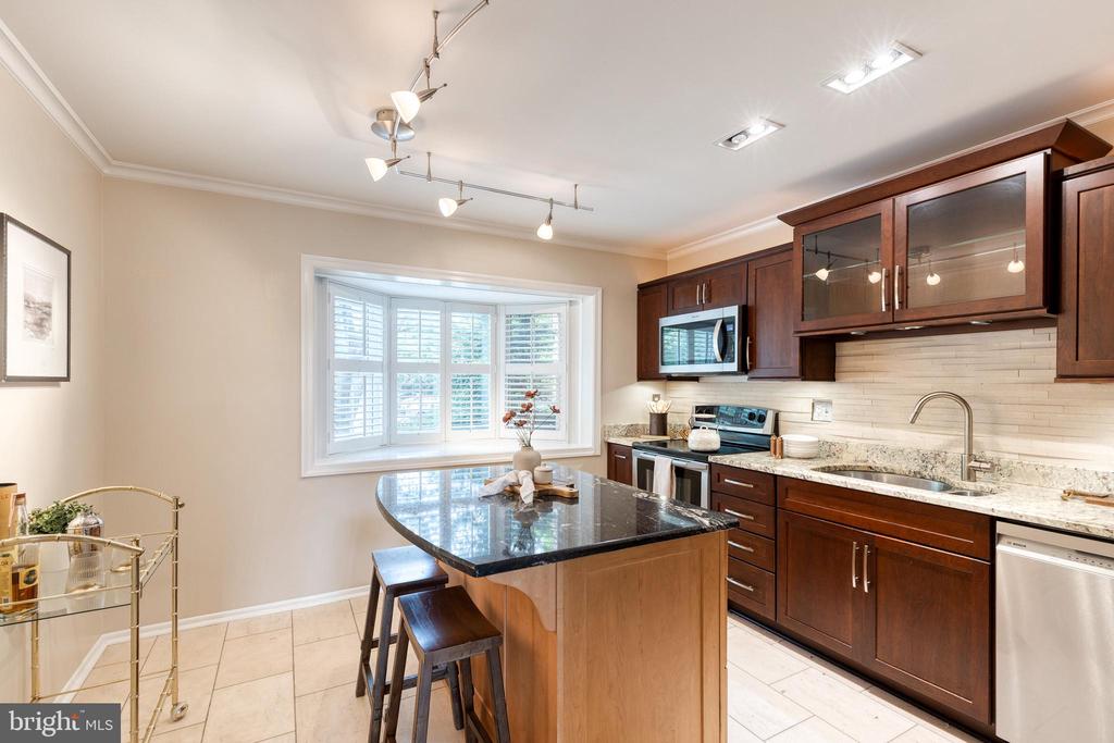 65 VALLEY RIDGE LOOP