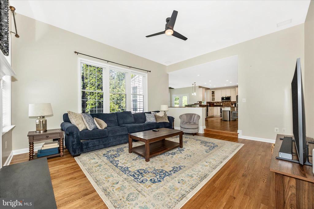 1510 LOCKSLEY LANE