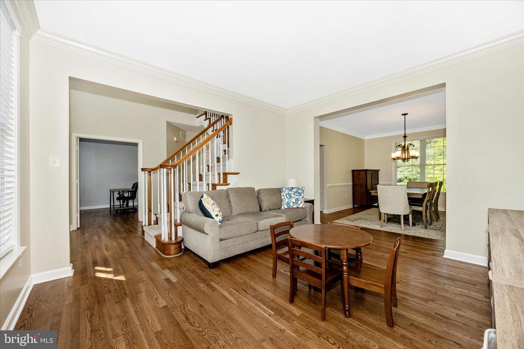 1510 LOCKSLEY LANE