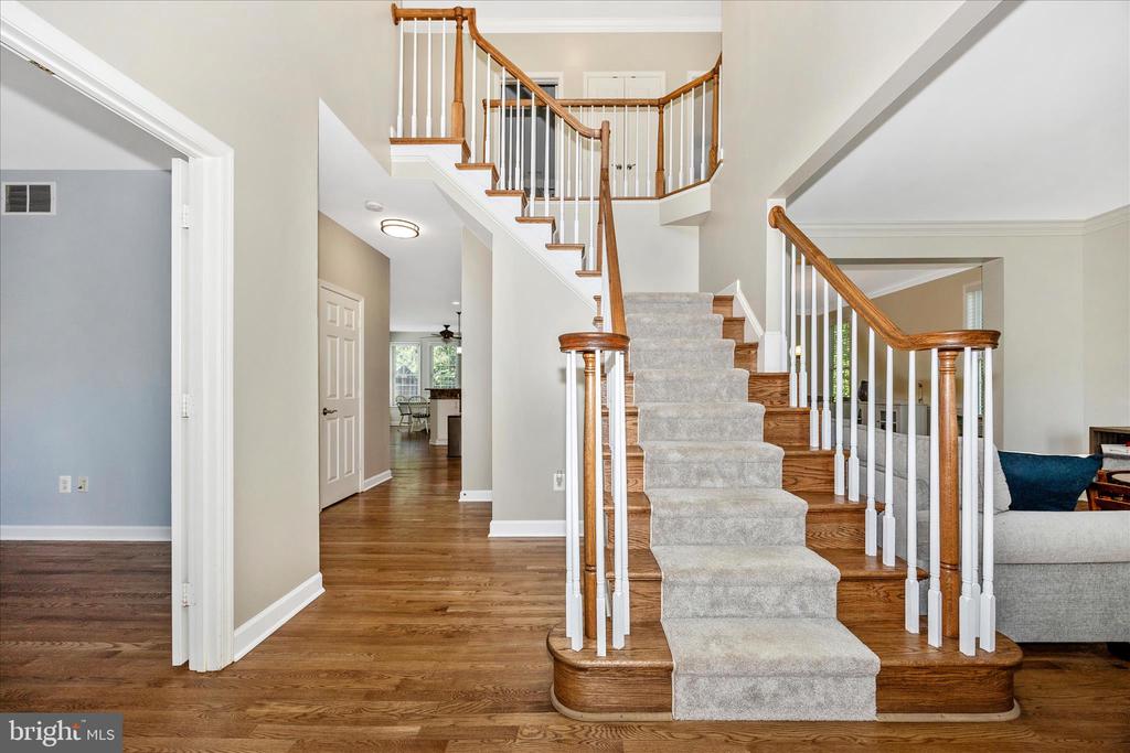 1510 LOCKSLEY LANE